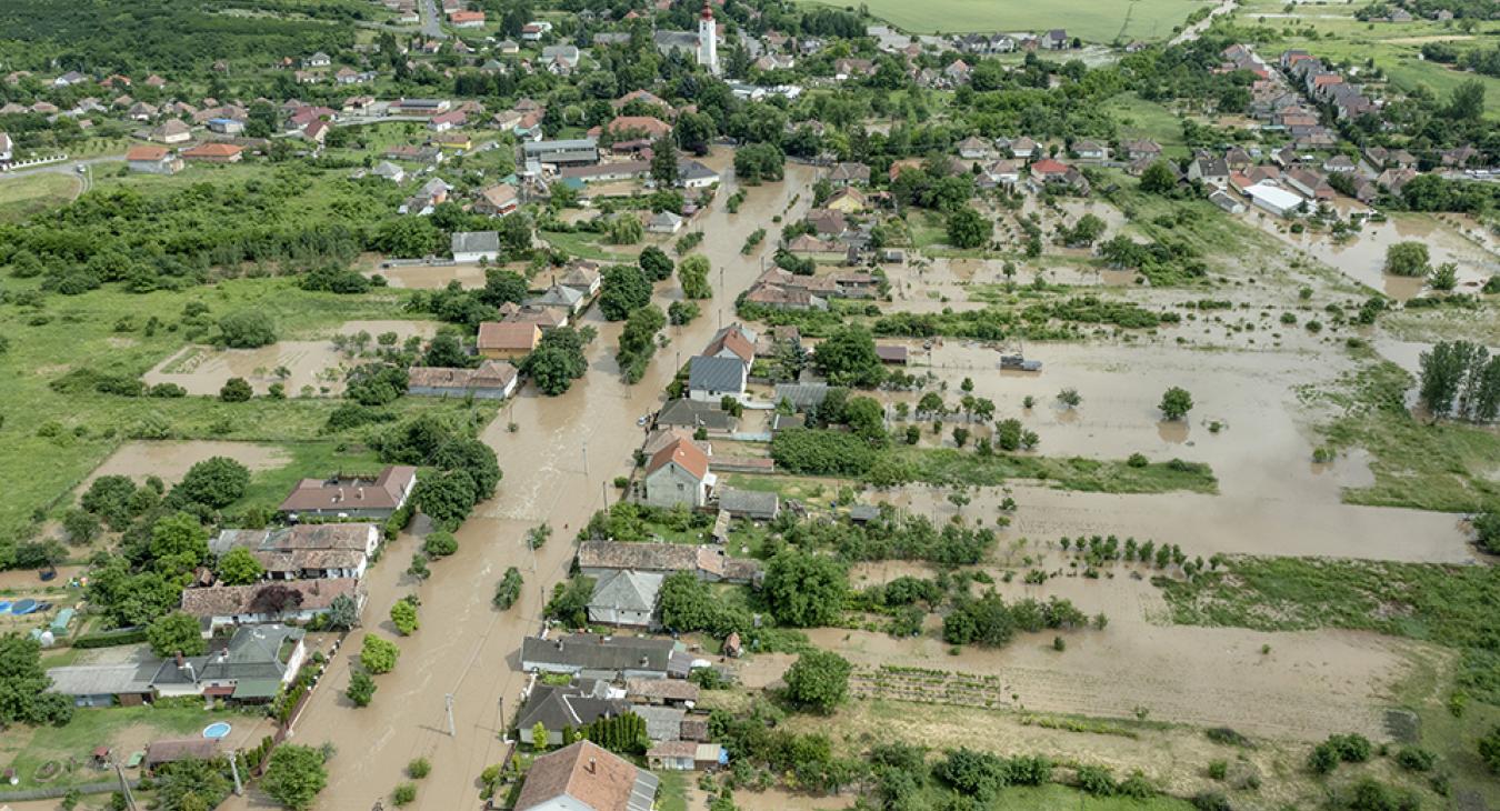 Embernek kellett elhagyniuk otthonukat egy patak áradása miatt