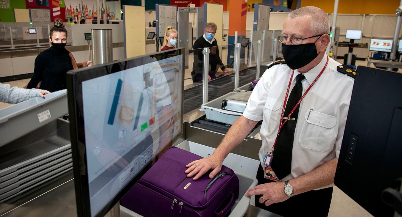 Sok európai repülőtéren eltörölték a folyadék-ellenőrzést