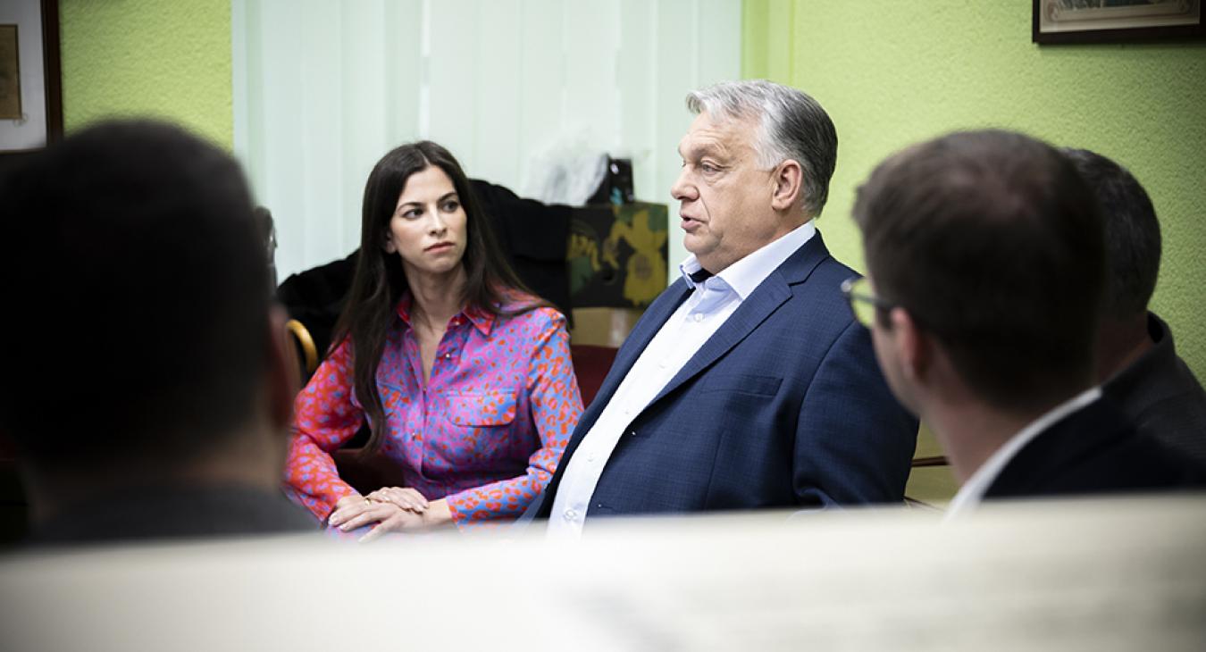 Az Ibolya presszóban nosztalgiázott Orbán Viktor