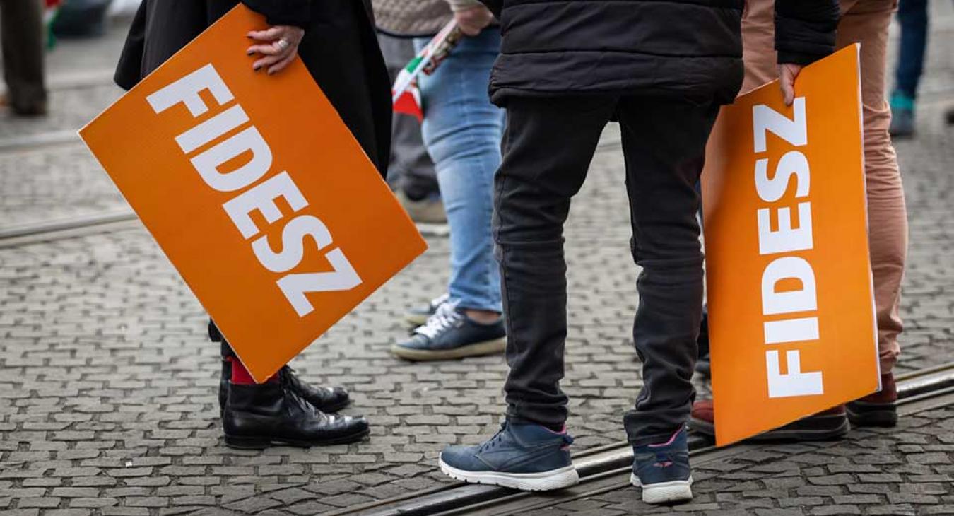 Minél iskolázatlanabb valaki, annál nagyobb eséllyel szavaz a Fideszre