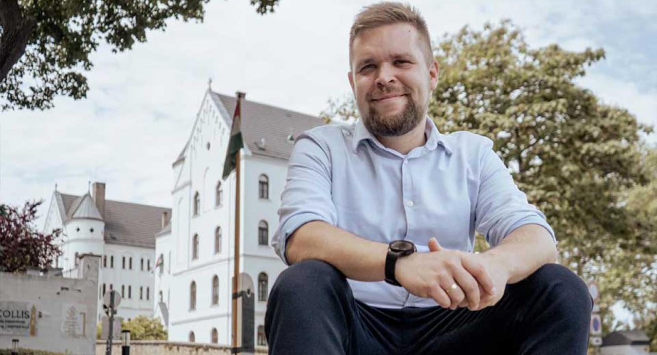 Végeztek az újraszámolással Győrben, még nőtt is a győztes Pintér Bence előnye a leváltott fideszes polgármesterrel szemben 