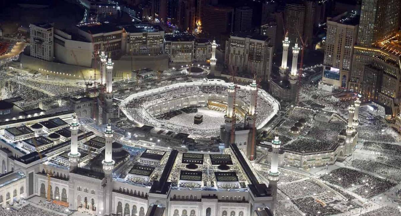 Több százan haltak bele a pokoli hőségbe a mekkai zarándoklaton 