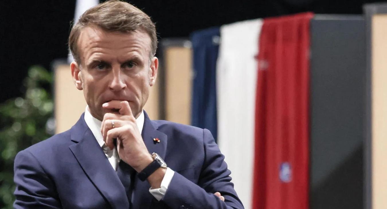 Macron, mint bűnbak, és a Patrióták Köre