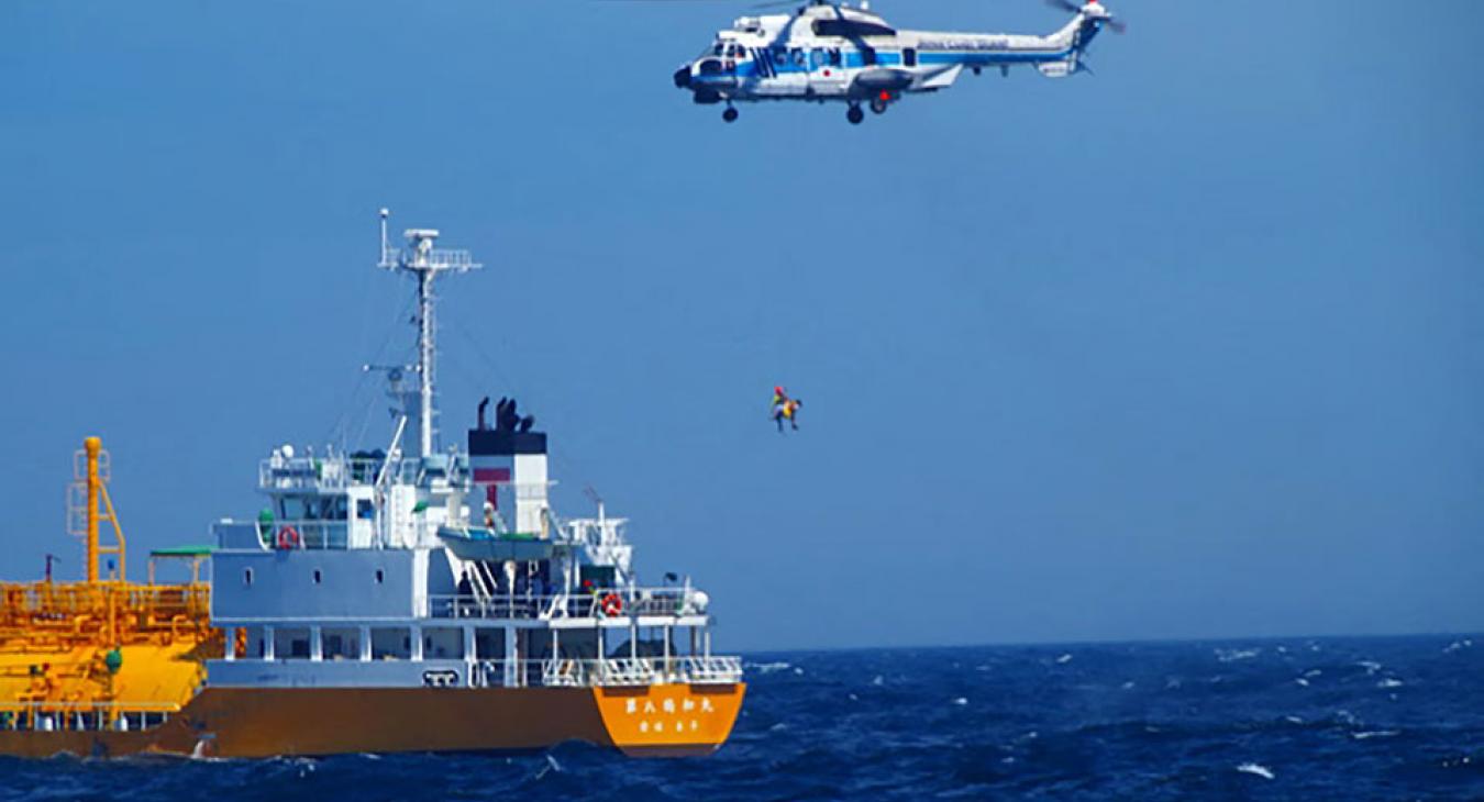 80 kilométert sodródott a tengeren Japán partjaitól egy nő, amíg rátaláltak