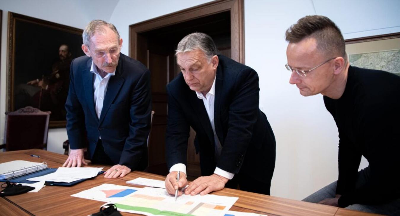 Magyar Péter szerint külföldi választókerületeket hozna létre a Fidesz