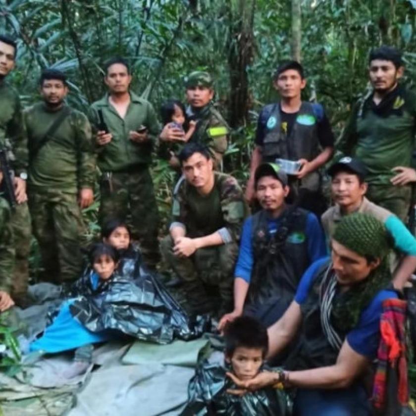 40 napot éltek túl egy légi katasztrófa után dzsungelben eltűnt kolumbiai gyerekek