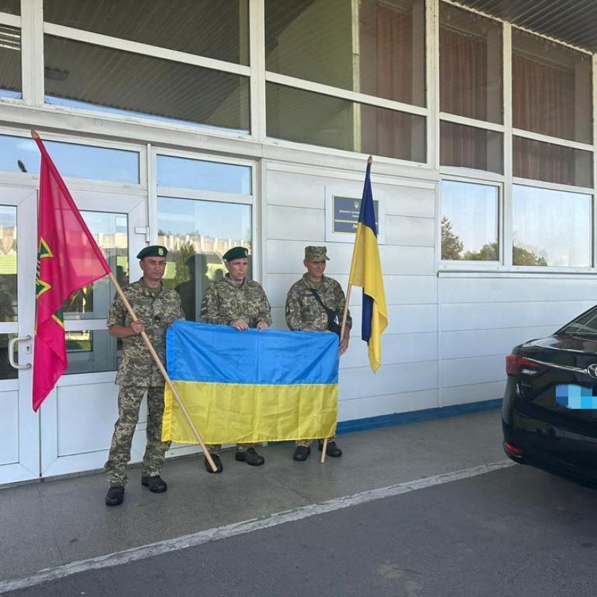 Három Magyarországra szállított hadifogly már Ukrajnában van