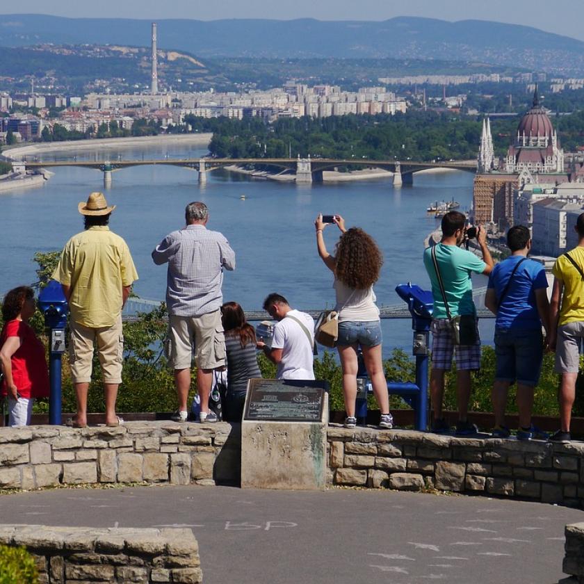 Jelentősen megugrott Magyarország ázsiója külföldön