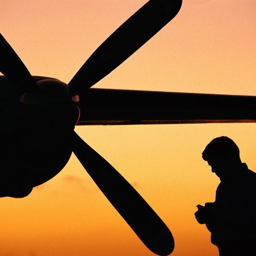 A kormány teljesen ellehetetleníti a pilótaképzést 
