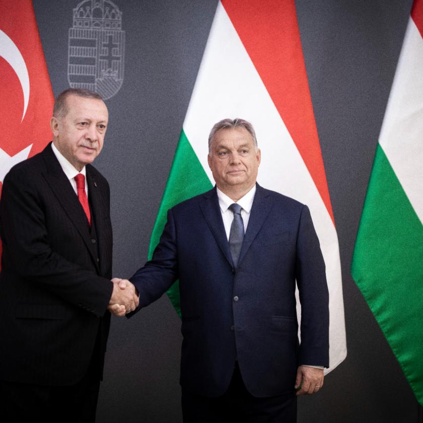 Augusztus 20-án Budapestre látogat Erdoğan török elnök 