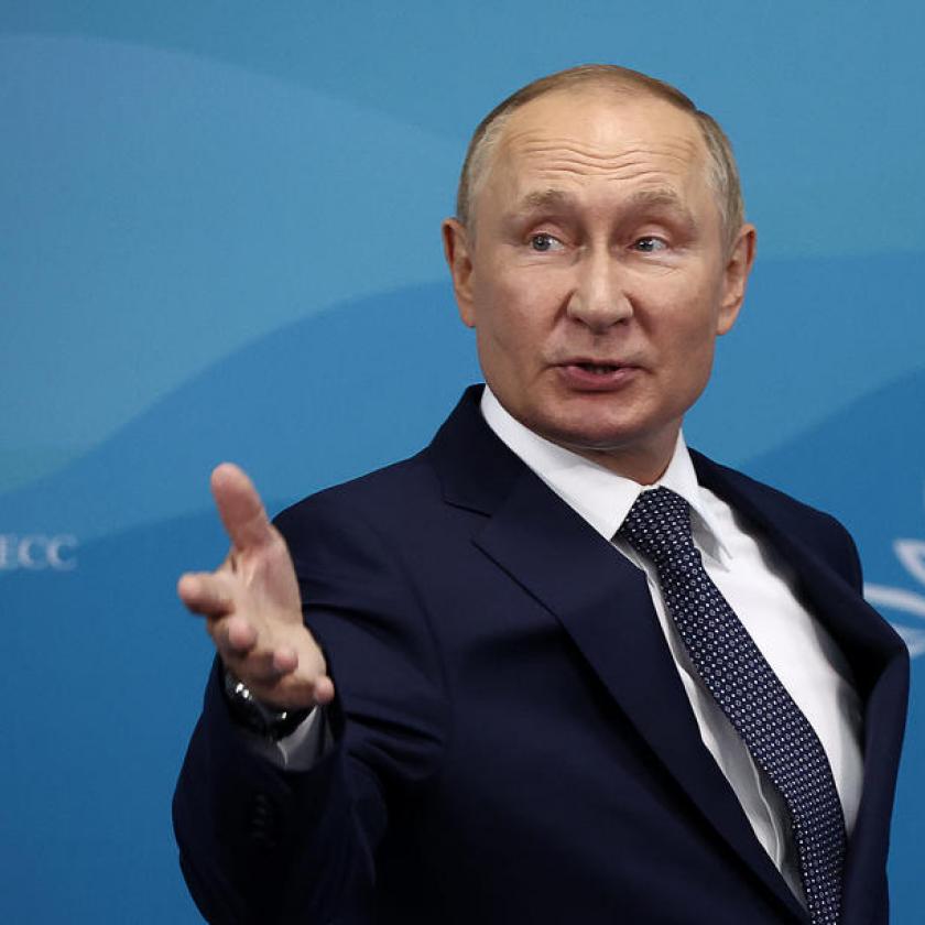 Putyin reagált arra a felvetésre, hogy Trump egy nap alatt véget vetne a háborúnak
