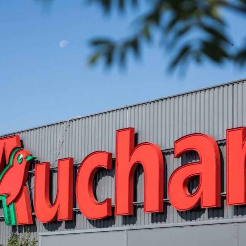 Beszállt a magyar milliárdos az Auchanba