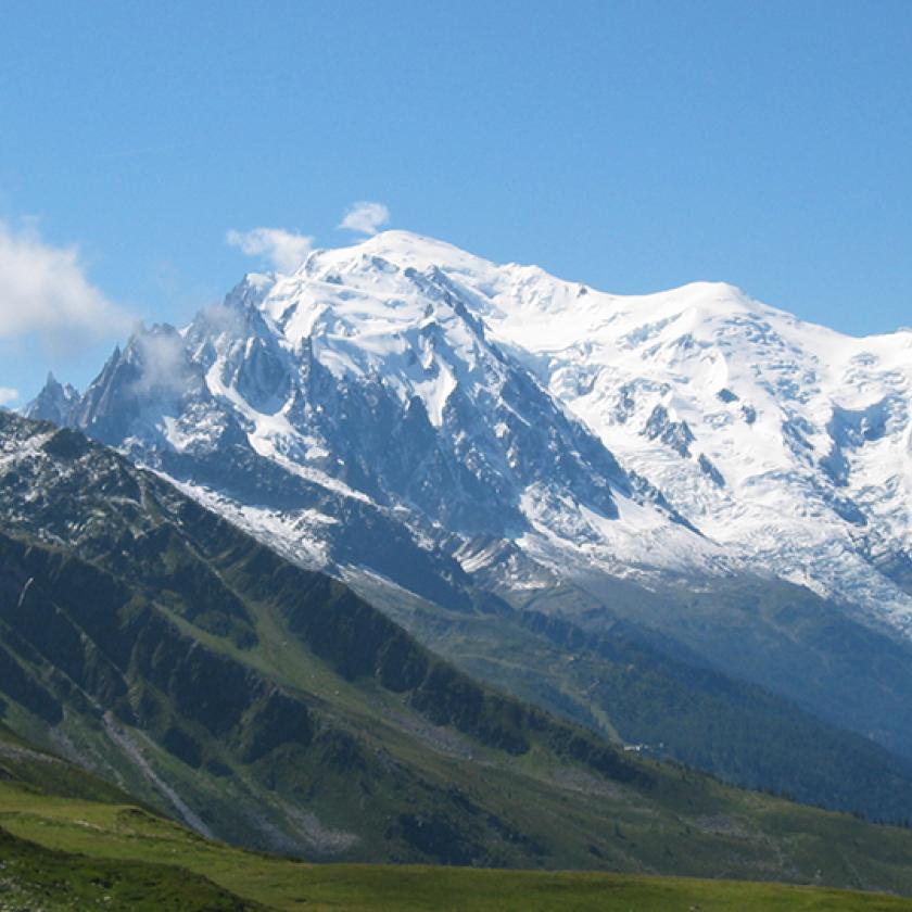 2 év alatt 2 métert zsugorodott a Mont Blanc