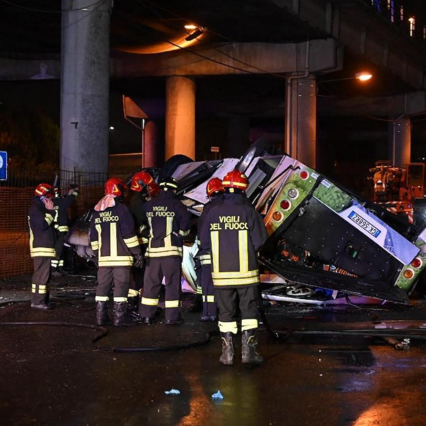 Velencei buszbaleset: sokan életüket vesztették