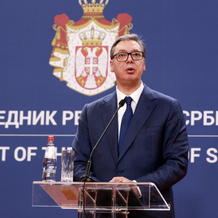 Szerbiai választás: az elemző szerint megerősödve maradhat hatalmon a kormánypárt