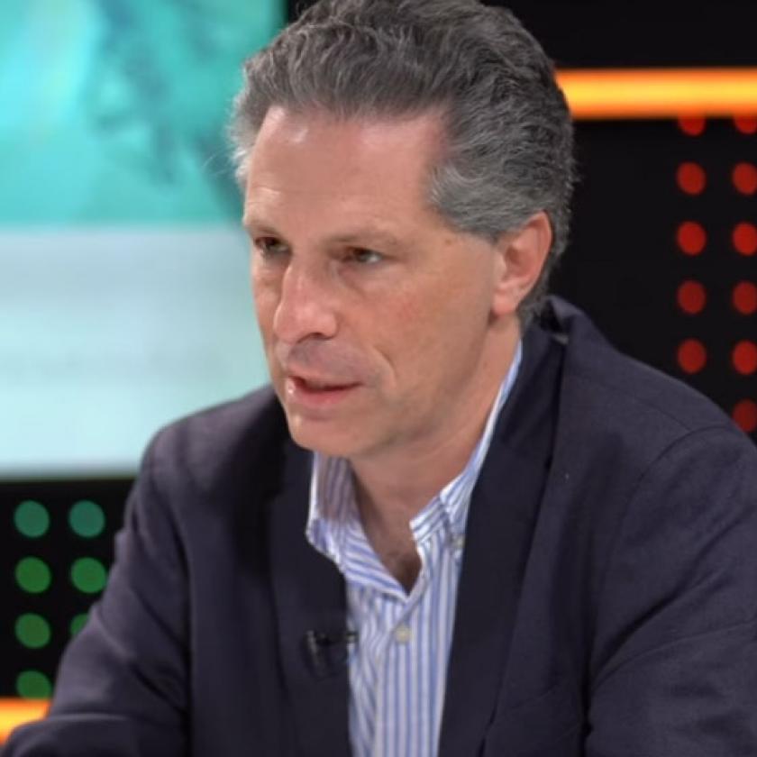Schiffer András: A mikroadományozók Gyurcsányt és Orbánt is meg akarták buktatni