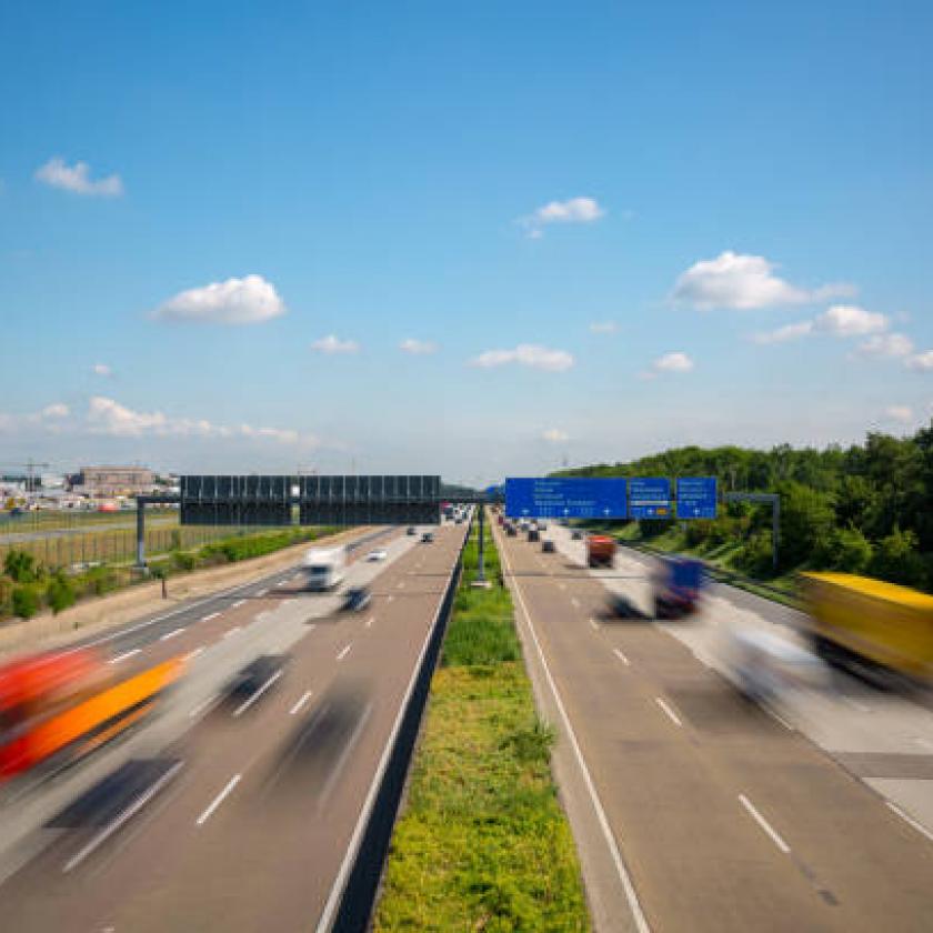 A németek többsége kemény ítéletet mondott az autópályás sebességhatárról