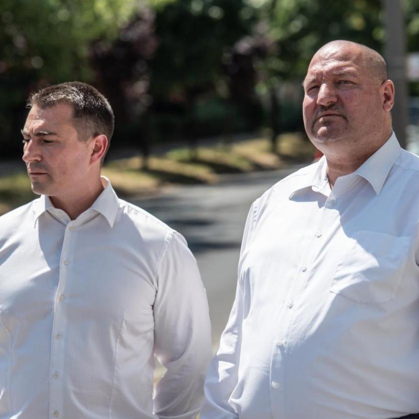Függetlenként indul Csepelen a Fideszből kiszorított polgármester