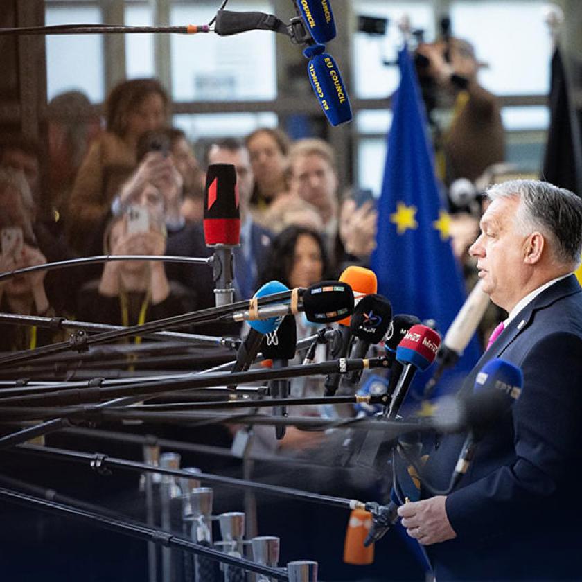 Nem vétózott Orbán, indulhatnak a tárgyalások az ukrán EU-csatlakozásról