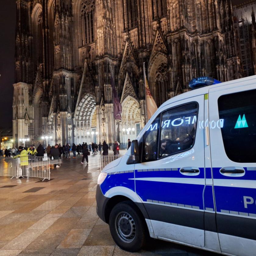 Egy iszlamista terrorista sejt több támadásra készül Európában az ünnepek alatt