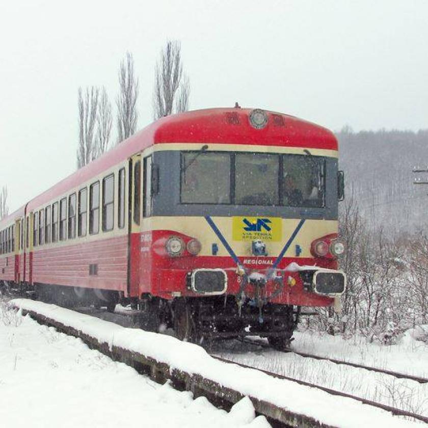 Januárig még közlekednek személyvonatok Nagyvárad és Kolozsvár között