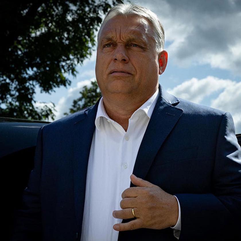 Orbán Viktor minden lépése saját hatalmának erősítéséről szól 