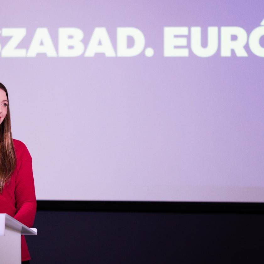 Donáth Anna: Orbánok, Ficók, Le Penek állnak szemben a Momentummal