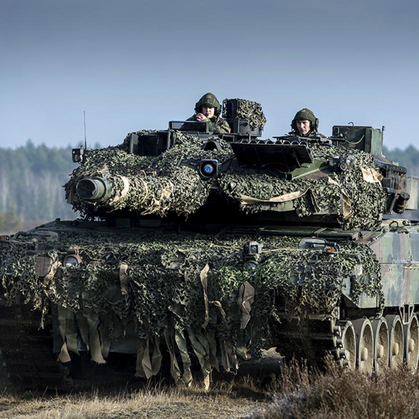 Német beismerés: működésképtelenné váltak Ukrajna legjobb tankjai