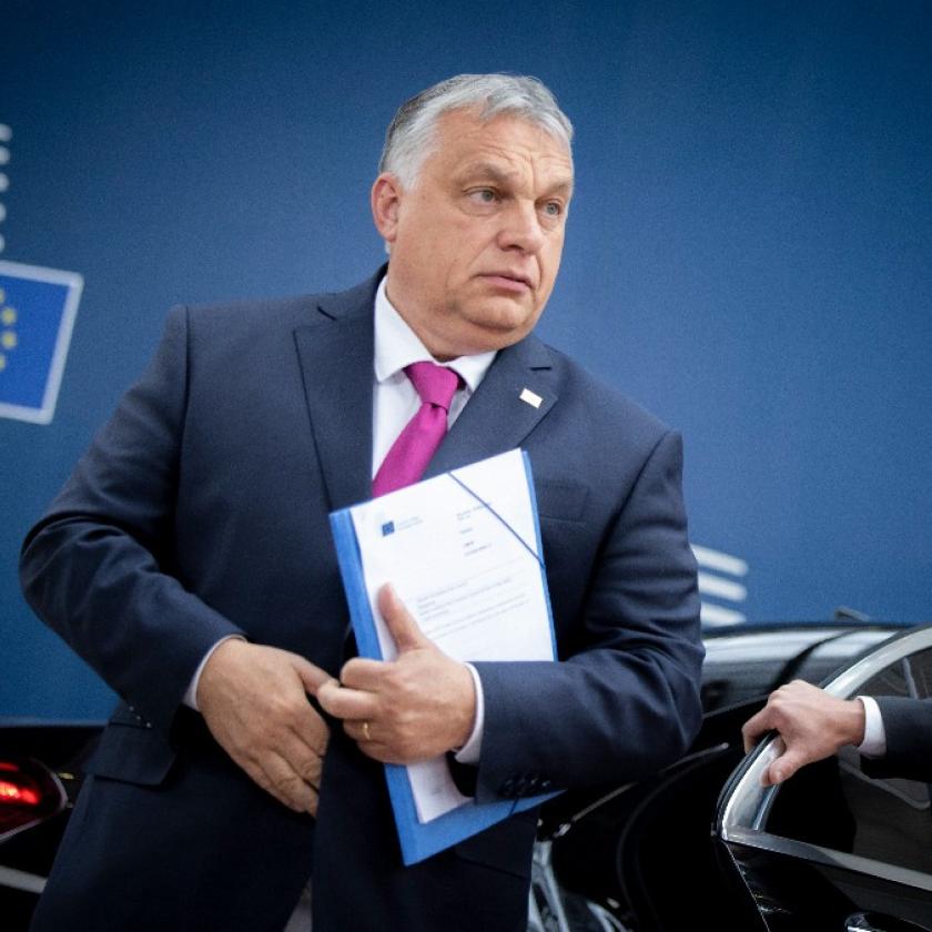 Két lépésben mattot kapni - Orbán Viktornak ez is sikerült