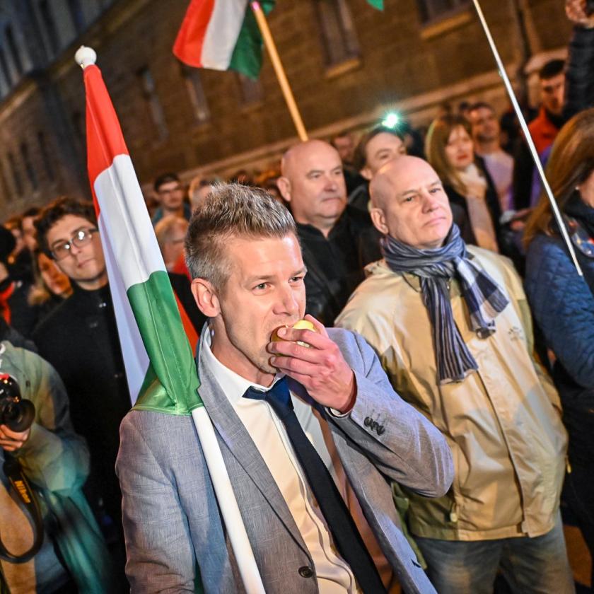 Politico: Magyar Péter lett Orbán Viktor új nemezise