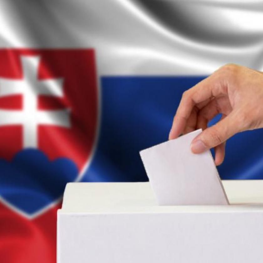 Szlovákiában a választópolgárok, nálunk Orbán választ államfőt