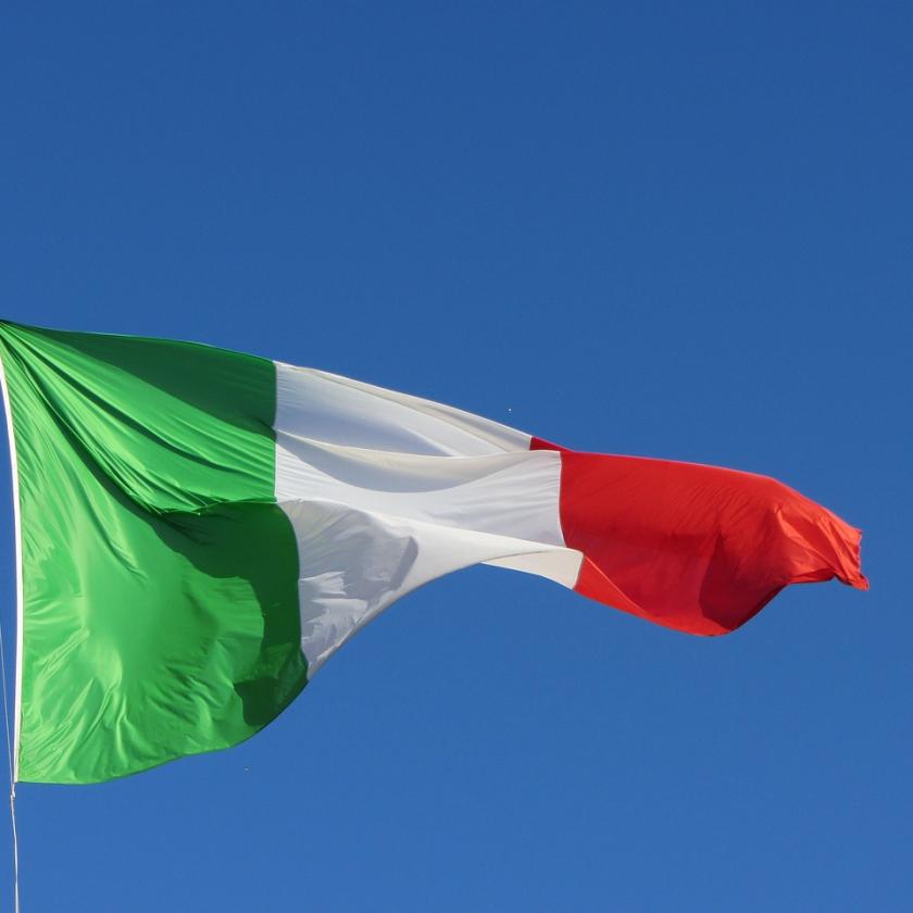 Az olasz kormány a francia-német-lengyel trió Ukrajna kapcsán tett lépését kritizálta