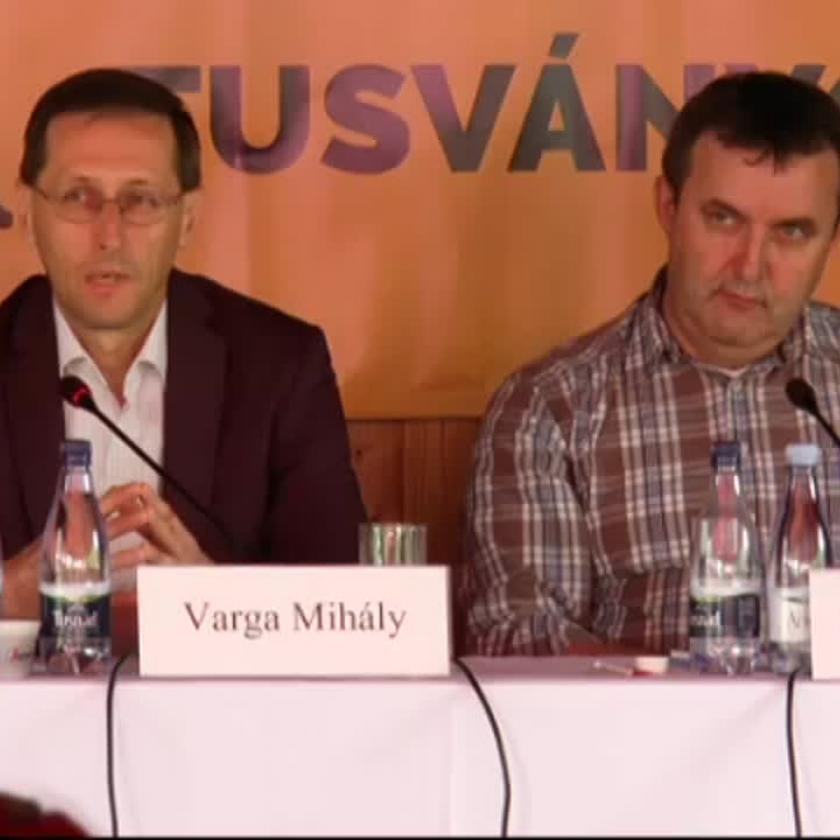 Minisztériumi korrupció: Varga Mihály és Palkovics László embere is börtönbe kerülhet