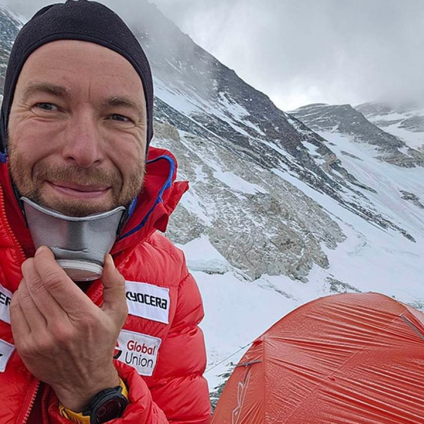 Felvillant a remény: lehozhatják Suhajda Szilárd holttestét a Mount Everestről 