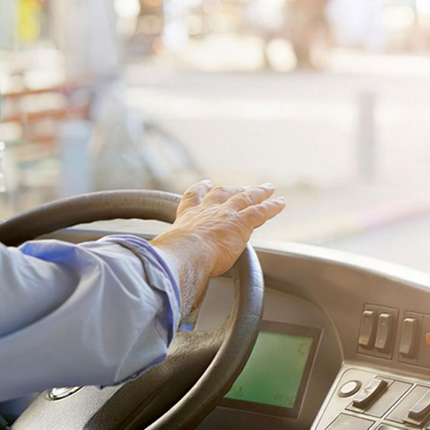 Online felmérés indul az autóbusz-vezetők körében