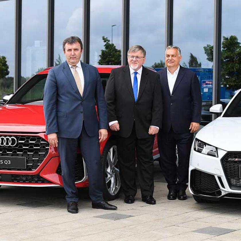 A távozó fideszes győri polgármester szürreális válasza Audi-ügyben