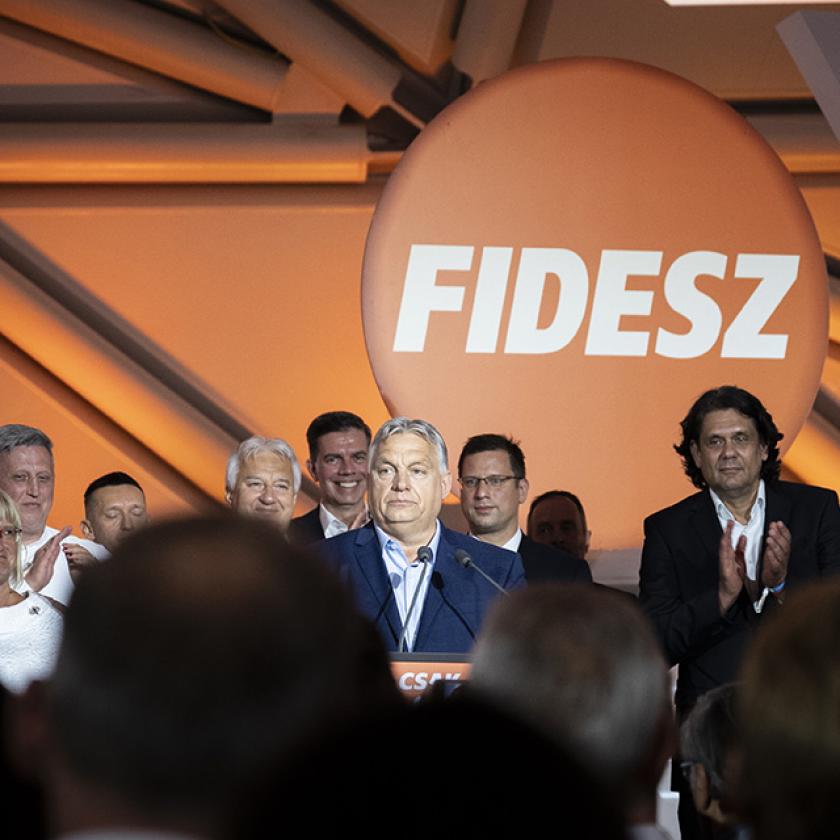 A Fidesz megállt a lejtőn, a Tisza aratott, a parlamenti ellenzék társadalmi bázisa alig látható