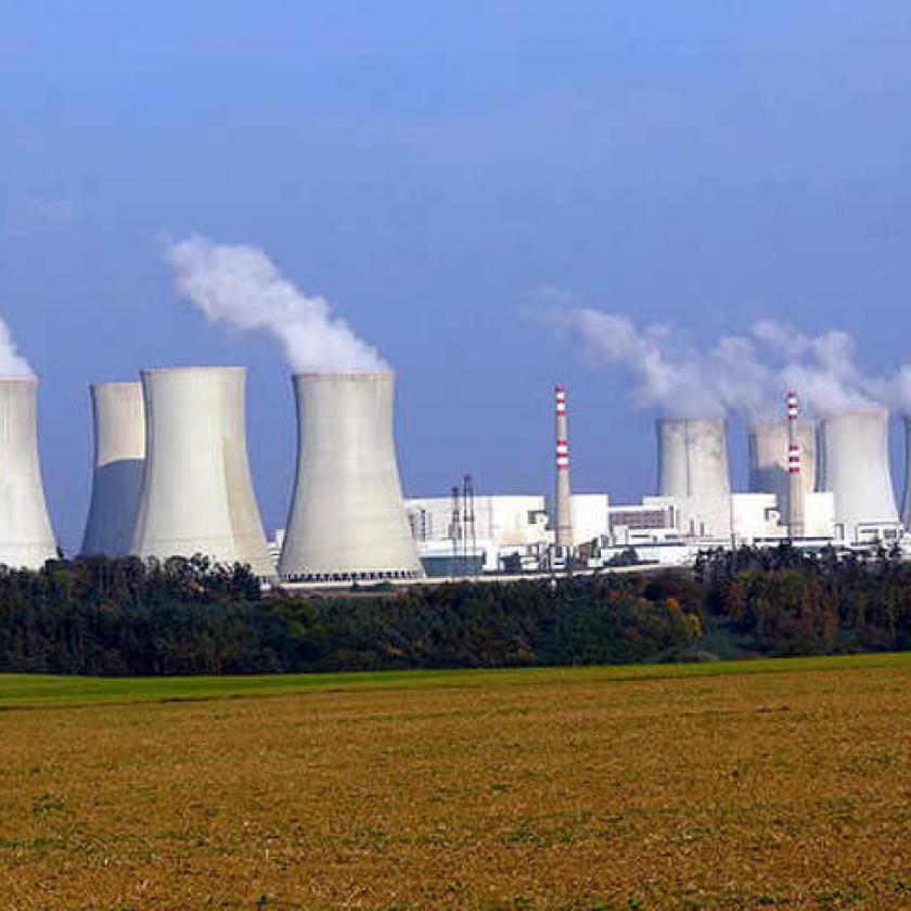 A cseheknek Paksnál is többe kerül az atomerőmű bővítés?