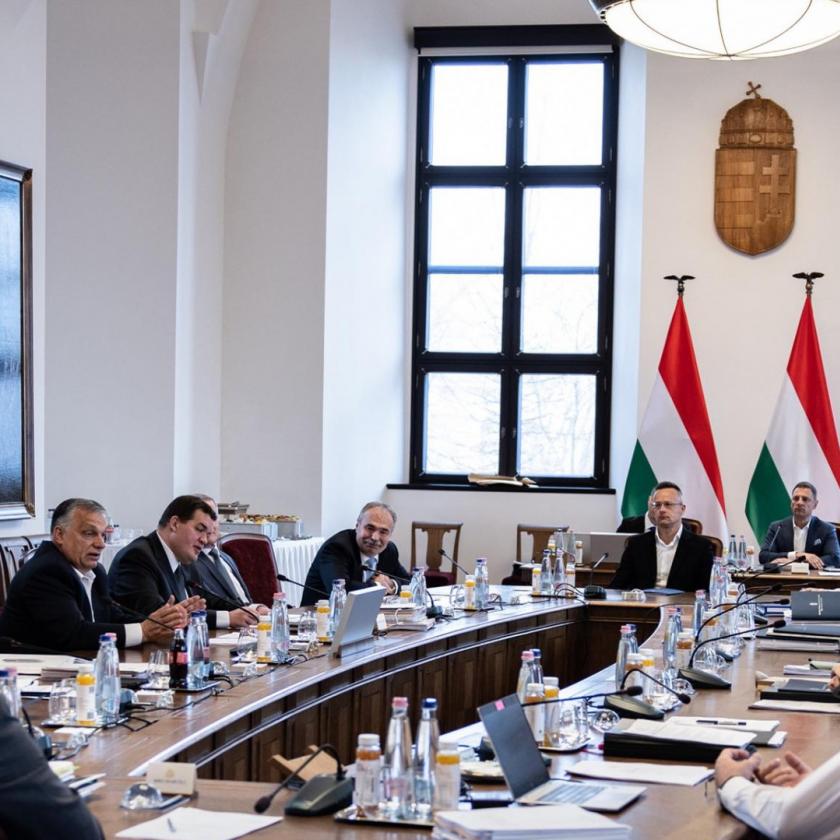 Az Orbán-kormány megduplázza az adóbírságokat