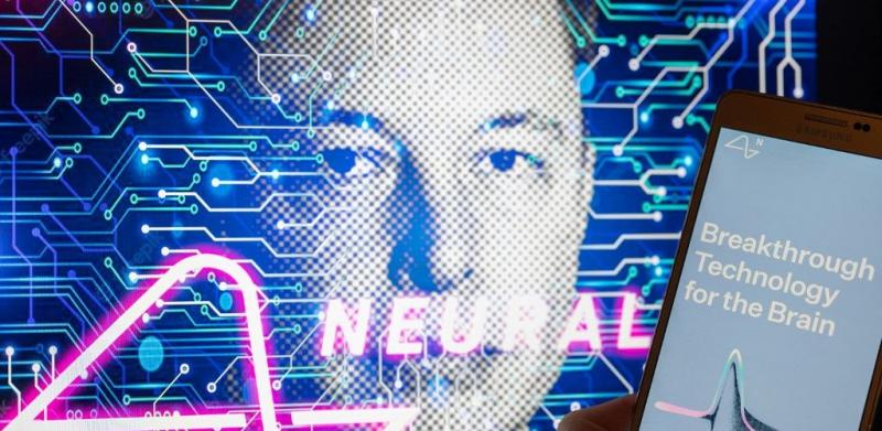 Zöld jelzést kapott Elon Musk agycsipes cége, indulhatnak az emberkísérletek 