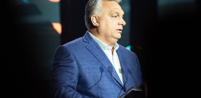 "Orbán, mint egy levitézlett, öreg rockzenész"