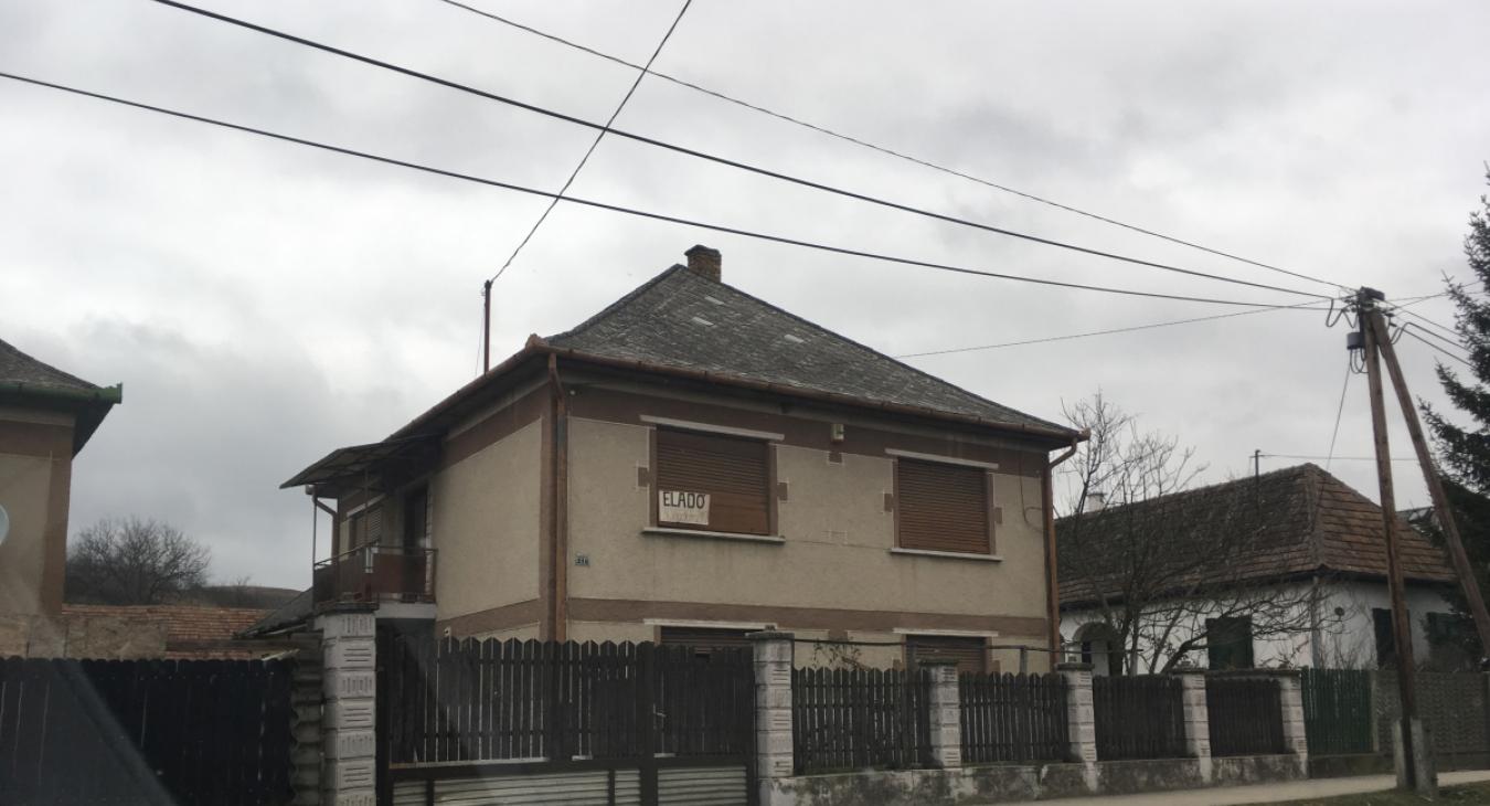 Tömegek menekülnek ezekről a magyar településekről