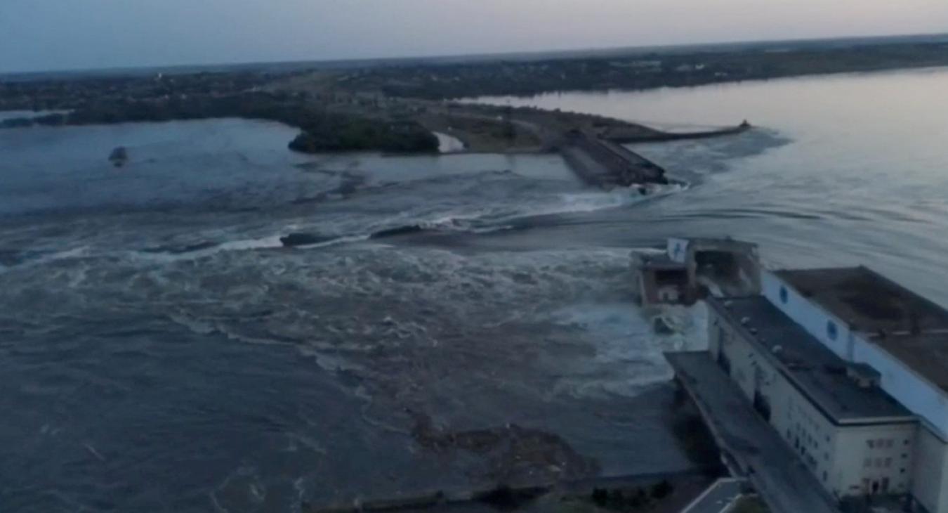 Az oroszok robbantották fel a Nova Kahovka-i gátat