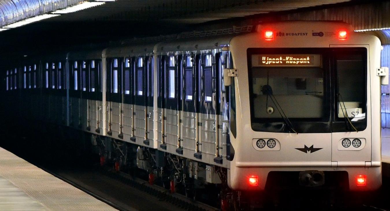 Az Orbán-kormány kiszedette a 3-as metrót karbantartó orosz céget az új szankciós csomagból 