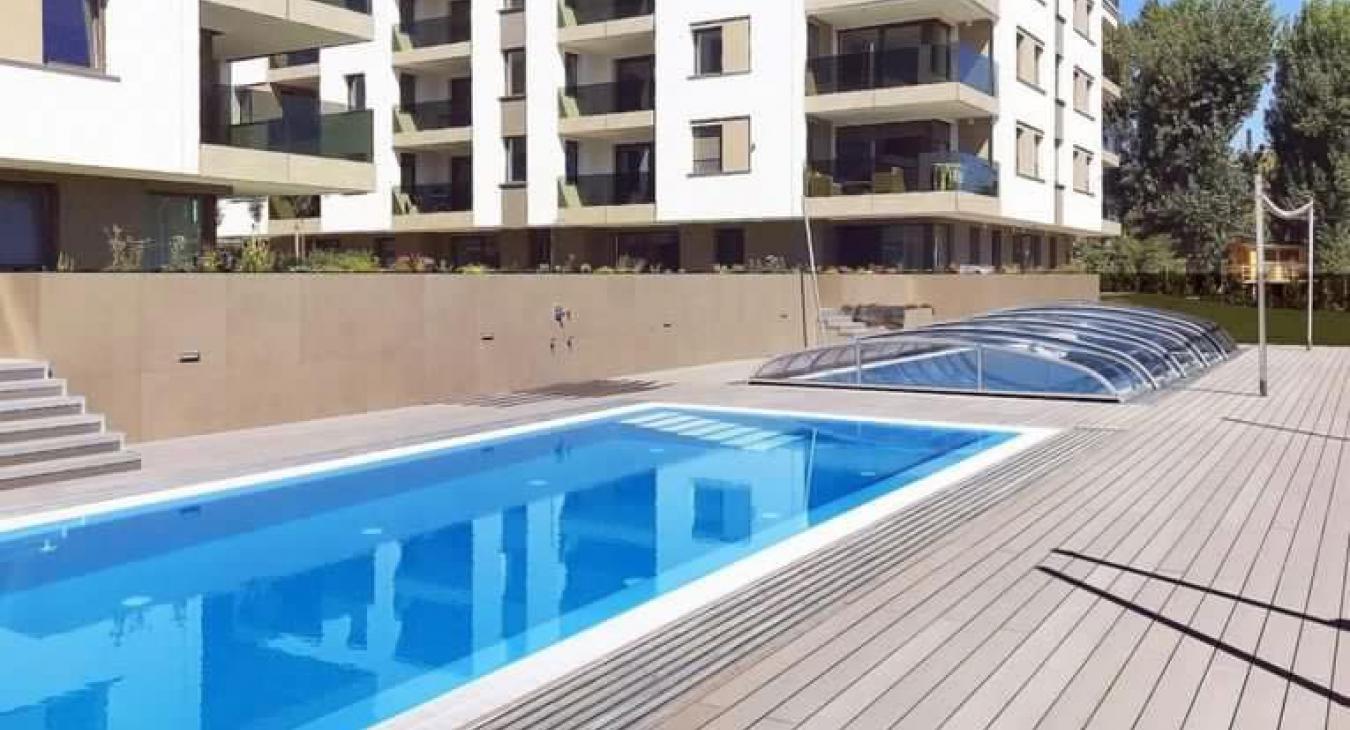 Luxuslakást vásárolt Várkonyi Andrea Balatonfüreden