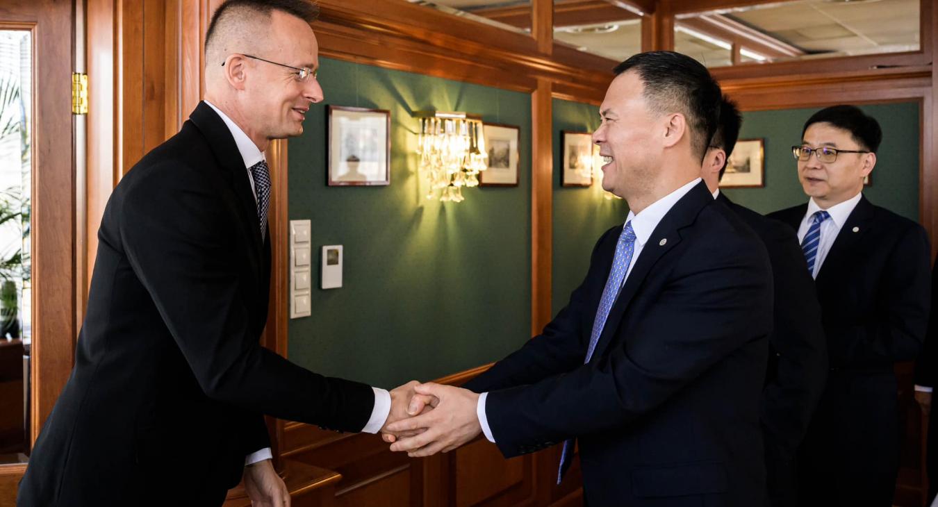 Újabb akkumulátor beruházást jelentett be Szijjártó Péter