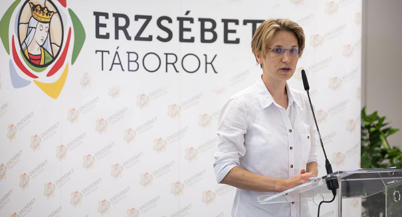 Hornung Ágnes: a kormány célja megkönnyíteni a családok mindennapjait