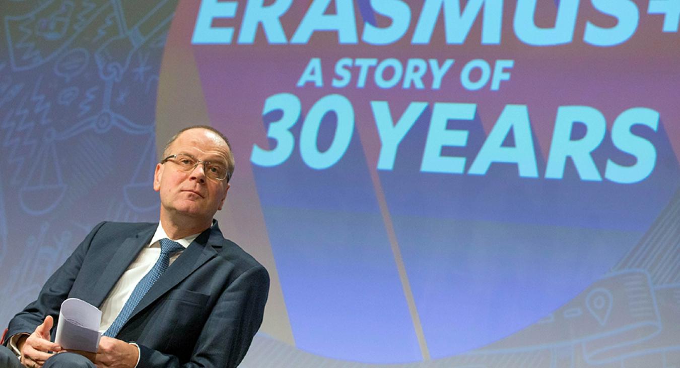 Vészesen fogy az idő Erasmus-ügyben
