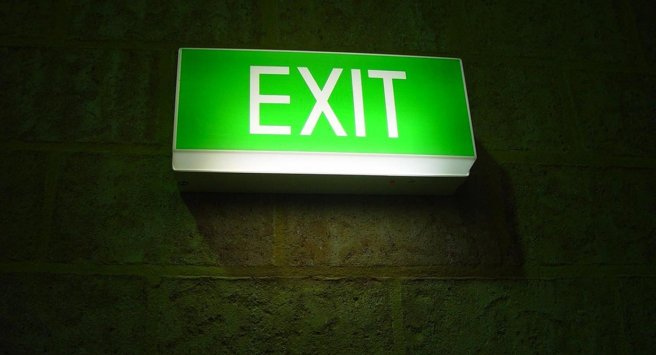 Így mennek ki százmilliárdok az országból