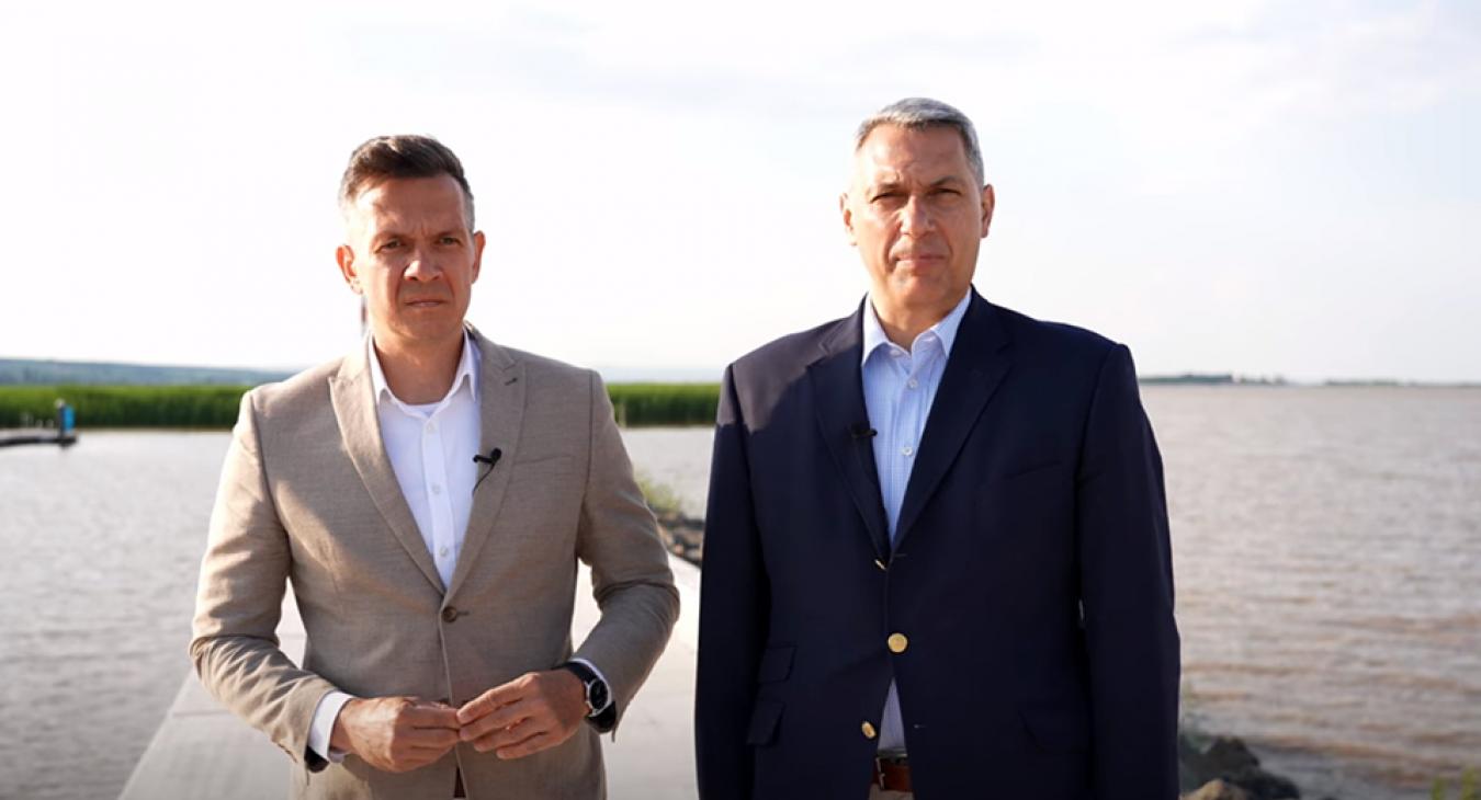 Lázár János a Fertő tóhoz utazott és ott beszélt annak sorsáról